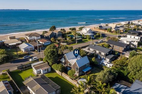 Photo of property in 30 Motiti Road, Papamoa Beach, Papamoa, 3118