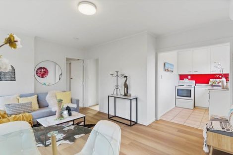 Photo of property in 1/50 Gowing Drive, Meadowbank, Auckland, 1072