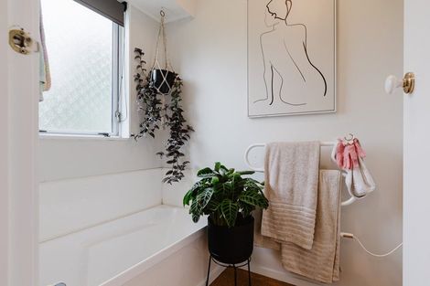 Photo of property in 15 Ranfurly Road, Feilding, 4702