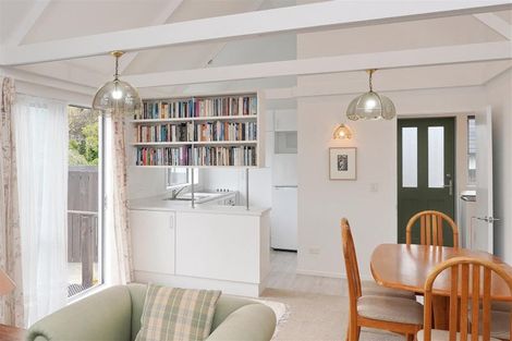 Photo of property in 63 Landsdowne Terrace, Cashmere, Christchurch, 8022