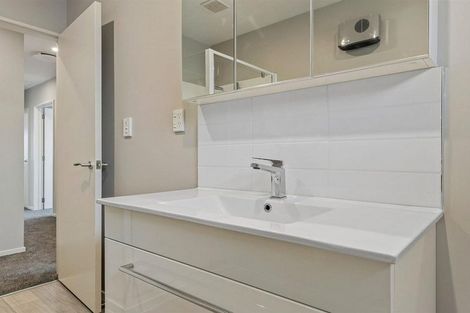 Photo of property in 2/150 Aldwins Road, Phillipstown, Christchurch, 8062