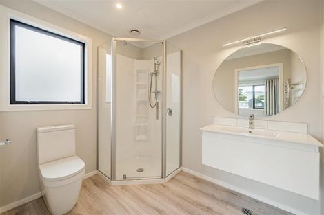 Photo of property in 8 Desert Gold Lane, Wallaceville, Upper Hutt, 5018