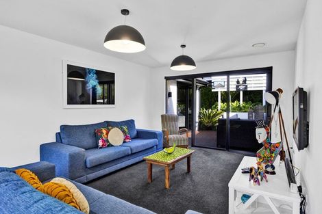 Photo of property in 14 Brooklands Road, Brooklands, New Plymouth, 4310