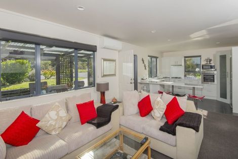 Photo of property in 2 Tawhai Place, Parahaki, Whangarei, 0112