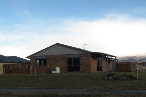 Photo of property in 28 Waenga Drive, Cromwell, 9310