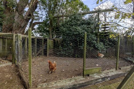 Photo of property in 25 Waiwera Place, Merrilands, New Plymouth, 4312