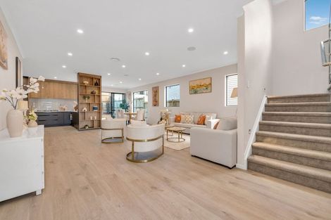 Photo of property in 23 Bremner Ridge Street, Flat Bush, Auckland, 2019