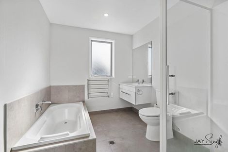 Photo of property in 20 Courage Road, Papakura, 2110