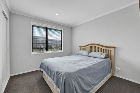 Photo of property in 34d Honeyfield Drive, Whalers Gate, New Plymouth, 4310