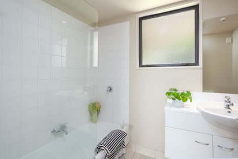 Photo of property in Waterfront Apartments, 5/309 Wakefield Quay, Stepneyville, Nelson, 7010