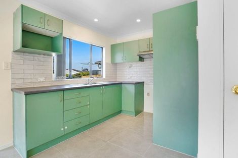 Photo of property in 6a Holborn Place, Papatoetoe, Auckland, 2025