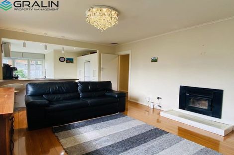 Photo of property in 1/9 Corrella Road, Belmont, Auckland, 0622