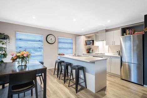 Photo of property in 6 Spritsail Place, Whitby, Porirua, 5024