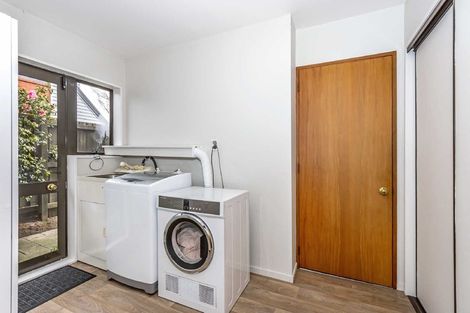 Photo of property in 1/4 Parkwood Place, Parklands, Christchurch, 8083