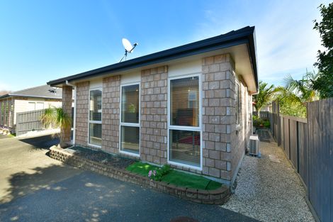 Photo of property in 69b Riverside Road, Orewa, 0931