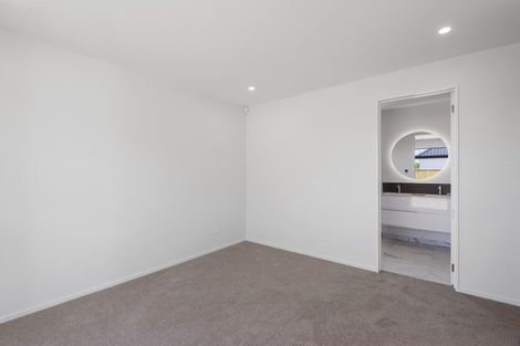 Photo of property in 5 Pipipi Lane, Halswell, Christchurch, 8025