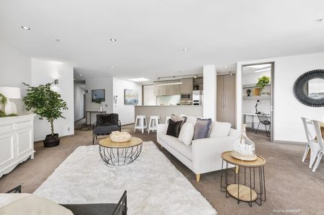 Photo of property in Alto Apartments, 3a/22 Telford Terrace, Oriental Bay, Wellington, 6011