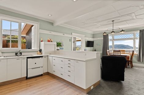 Photo of property in 24 Bangor Terrace, Kew, Dunedin, 9012