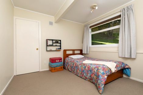 Photo of property in 81 Rangeview Road, Sunnyvale, Auckland, 0612