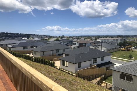 Photo of property in 9 Davey Crescent, Orewa, 0931