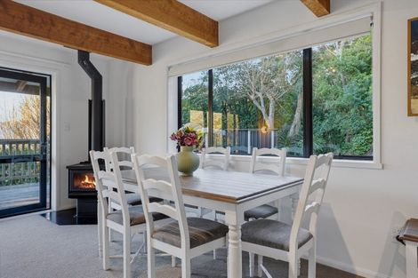 Photo of property in 6888e Christchurch Akaroa Road, Takamatua, 7581