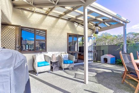 Photo of property in 6 Parkes Avenue, Saint Johns Hill, Whanganui, 4501