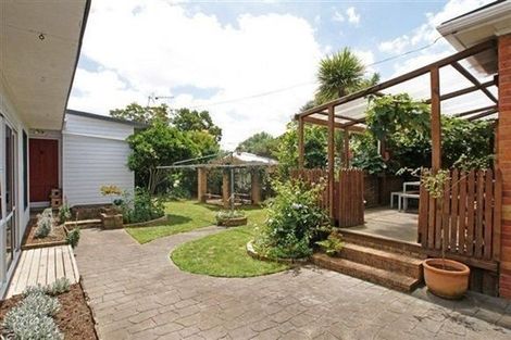 Photo of property in 11 Marire Avenue, Frankton, Hamilton, 3204