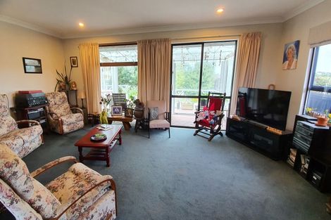 Photo of property in 5 Arthur Street, Hawera, 4674