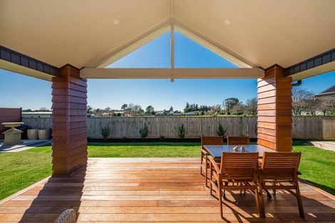 Photo of property in 25 Phoenix Palms Grove, Levin, 5510