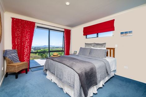 Photo of property in 2 Coastview Lane, Mangawhai, 0975