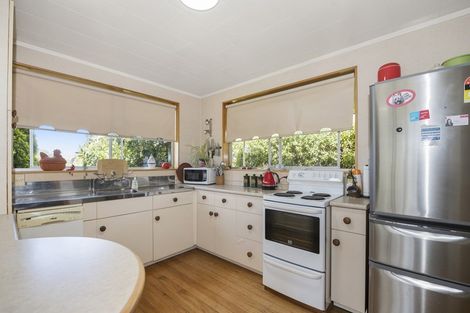 Photo of property in 39 Awamoa Road, Holmes Hill, Oamaru, 9401