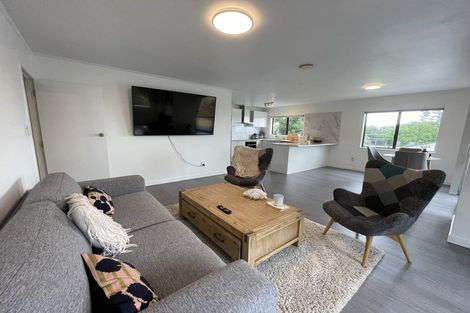 Photo of property in 65 Reynella Drive, Massey, Auckland, 0614