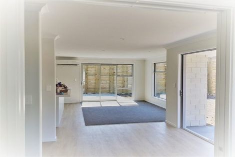 Photo of property in 9 Lakeside Terrace, Omokoroa, 3114