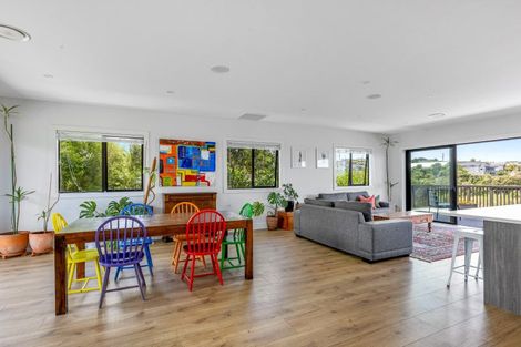 Photo of property in 39 Bayview Park Lane, Orewa, 0931