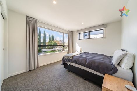 Photo of property in 1b Wai-iti Crescent, Woburn, Lower Hutt, 5010