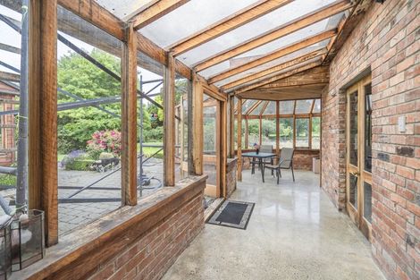 Photo of property in 16 Centre Bush Otapiri Road, Centre Bush, Winton, 9782