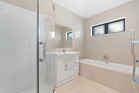 Photo of property in 7 Takahe Avenue, Takanini, 2112