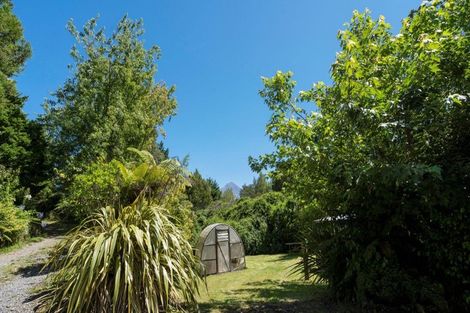 Photo of property in 256 Waingongoro Road, Cardiff, Stratford, 4391