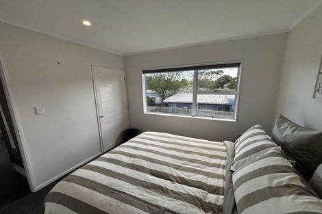 Photo of property in 16 Camellia Avenue, Bell Block, New Plymouth, 4312
