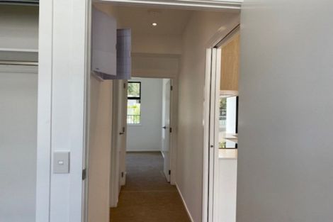 Photo of property in 2/445 Hibiscus Coast Highway, Orewa, 0931