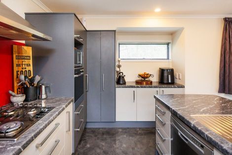 Photo of property in 4 Northbrook Court, Roslyn, Palmerston North, 4414