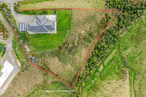 Photo of property in 52 Highland View Drive, Tokomaru, Palmerston North, 4474