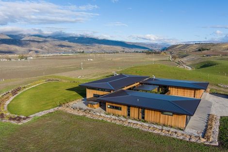 Photo of property in 875b Luggate-cromwell Road, Mount Pisa, Cromwell, 9383