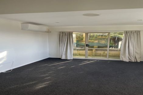 Photo of property in 17 Sirsi Terrace, Broadmeadows, Wellington, 6035