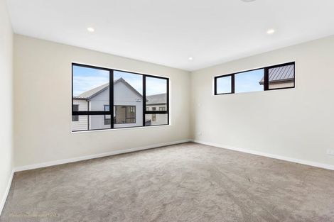 Photo of property in 11b Markham Place, Bucklands Beach, Auckland, 2012