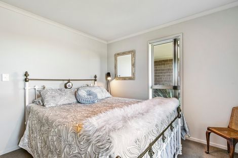 Photo of property in 6 Searle Drive, Patumahoe, Pukekohe, 2679