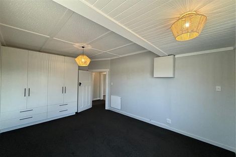 Photo of property in 197 Seaview Road, Westown, New Plymouth, 4310