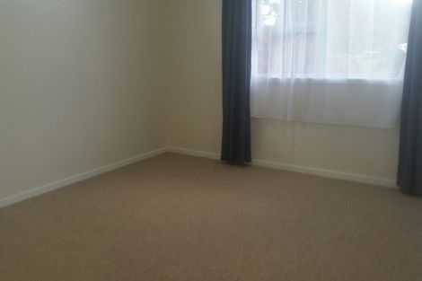 Photo of property in 59 Mcclintock Road, Massey, Auckland, 0614