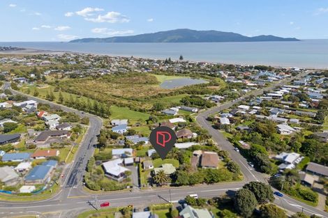 Photo of property in 3 Weggery Drive, Waikanae Beach, Waikanae, 5036