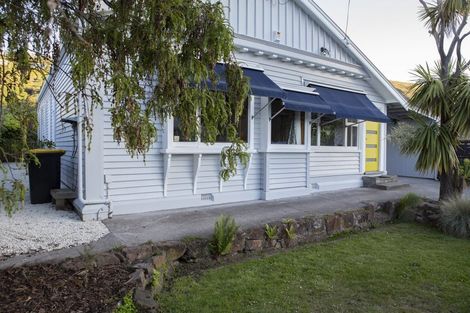 Photo of property in 23 Menzies Street, Sumner, Christchurch, 8081